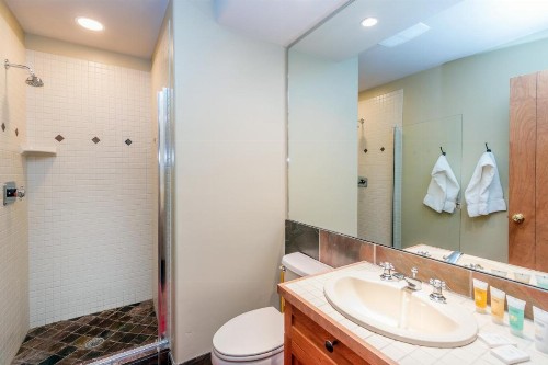 TERRACES 402 by Exceptional Stays - image 11