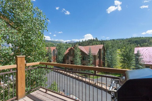 TERRACES 402 by Exceptional Stays - image 6