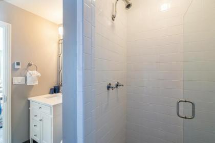 ETTA PLACE 101 by Exceptional Stays - image 12