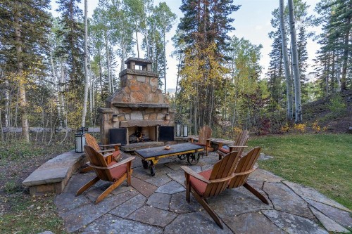 ALPENGLOW by Exceptional Stays - image 8