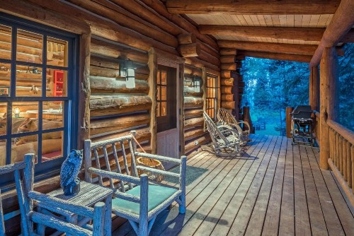 YELLOW BRICK CABIN by Exceptional Stays - image 4