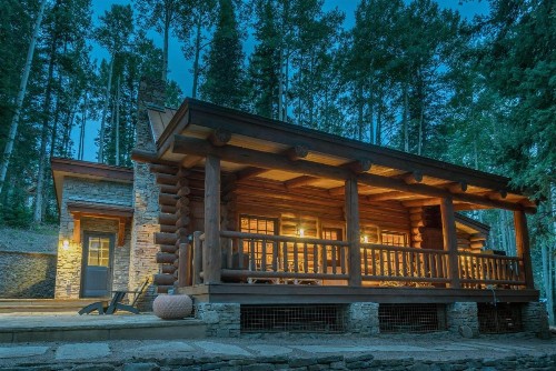 YELLOW BRICK CABIN by Exceptional Stays - image 9