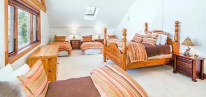 LODGE ON THE POINT by Exceptional Stays - image 10