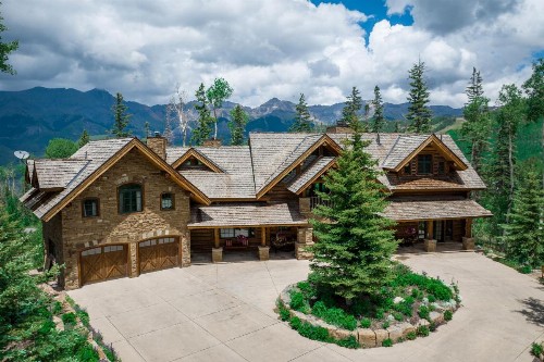 HILLTOP HIDEAWAY by Exceptional Stays - image 1