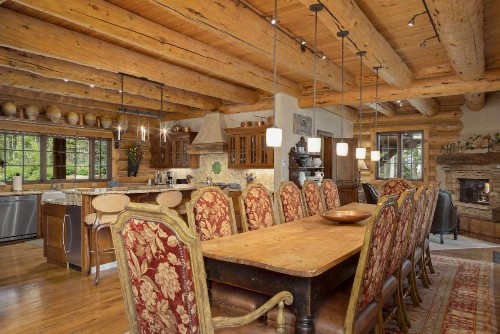 HILLTOP HIDEAWAY by Exceptional Stays - image 16