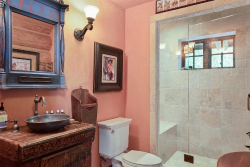HILLTOP HIDEAWAY by Exceptional Stays - image 37