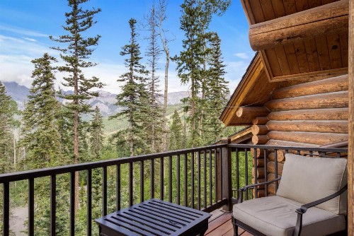 HILLTOP HIDEAWAY by Exceptional Stays - image 49