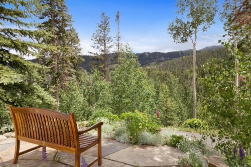 HILLTOP HIDEAWAY by Exceptional Stays - image 8