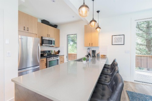 Manitou Riverhouse #115-114 by Alpine Lodging Telluride - image 7