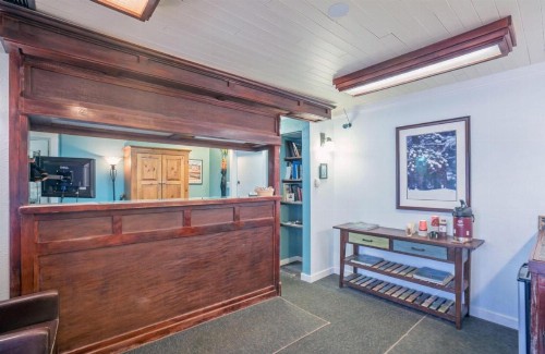 Mountainside Inn 303 by Alpine Lodging Telluride - image 4