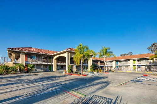 Signature Temecula - image 19