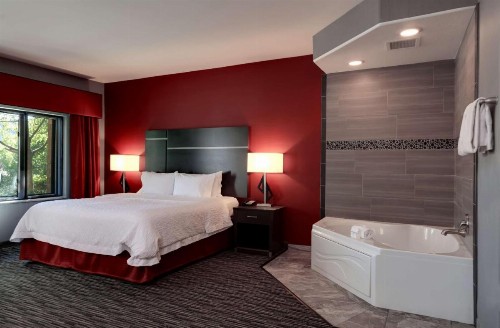Hampton Inn & Suites Temecula - image 26