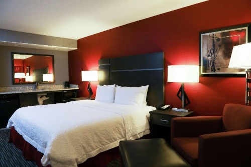 Hampton Inn & Suites Temecula - image 30