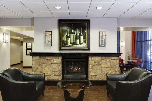 Hampton Inn & Suites Temecula - image 5