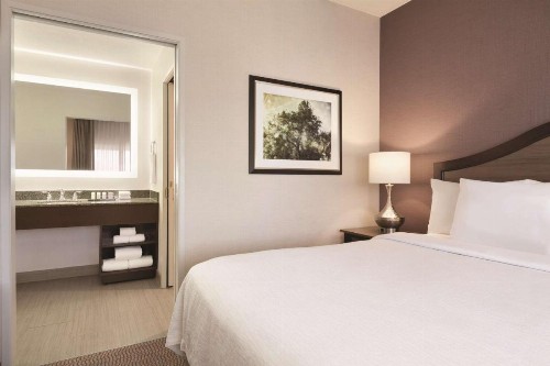 Embassy Suites by Hilton Temecula Valley Wine Country - image 25