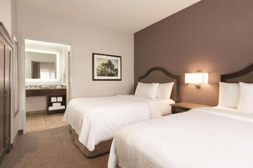 Embassy Suites by Hilton Temecula Valley Wine Country - image 30