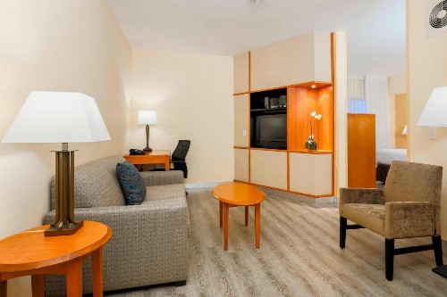 Fairfield Inn & Suites Temecula - image 13