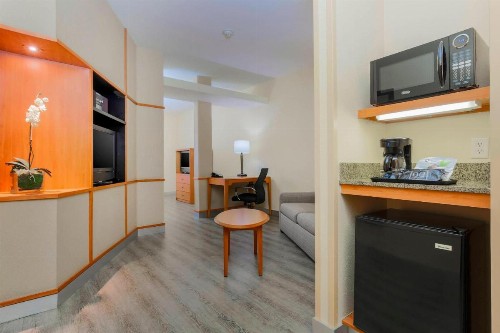 Fairfield Inn & Suites Temecula - image 14