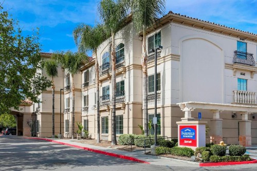 Fairfield Inn & Suites Temecula - image 2