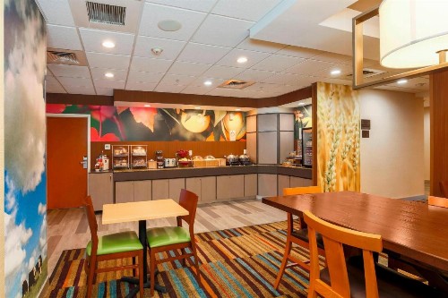 Fairfield Inn & Suites Temecula - image 22