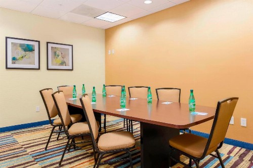 Fairfield Inn & Suites Temecula - image 25