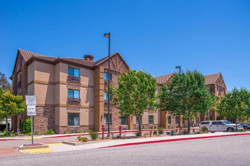SpringHill Suites Temecula Valley Wine Country - image 2