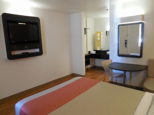 Motel 6-Temecula CA - Historic Old Town - image 41