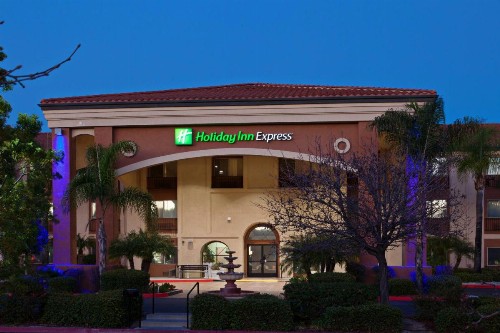 Holiday Inn Express Temecula an IHG Hotel - image 7