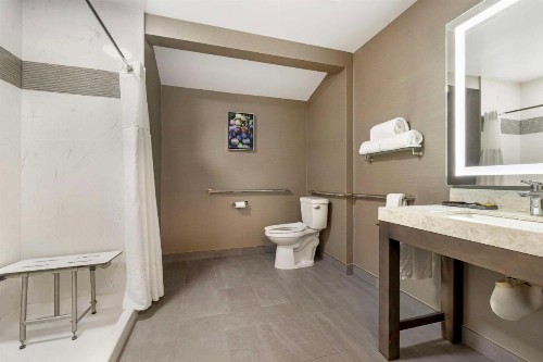 Best Western Plus Temecula Wine Country Hotel & Suites - image 31