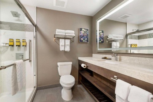 Best Western Plus Temecula Wine Country Hotel & Suites - image 34