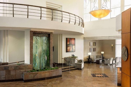 Sheraton Phoenix Airport Hotel Tempe - image 3