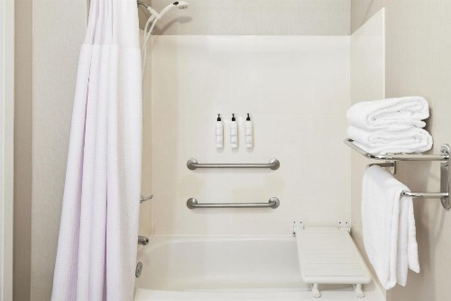SpringHill Suites Phoenix Tempe Airport - image 15