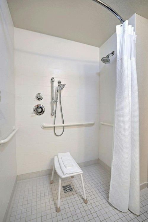 SpringHill Suites Phoenix Tempe Airport - image 43