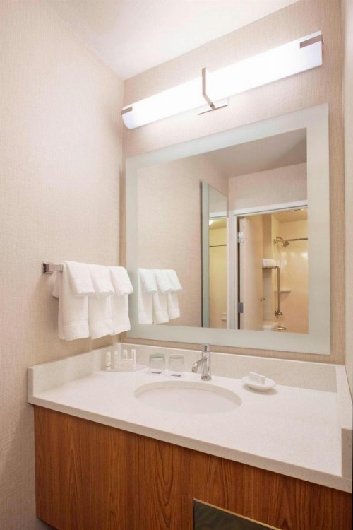 SpringHill Suites Phoenix Tempe Airport - image 44