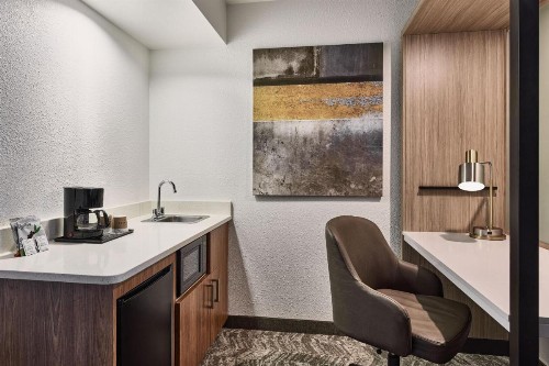 SpringHill Suites Phoenix Tempe Airport - image 7