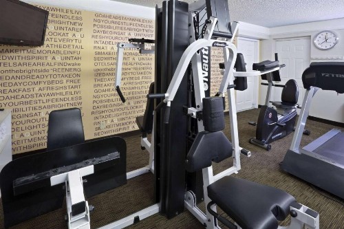 La Quinta Inn by Wyndham Phoenix Sky Harbor Airport - image 32