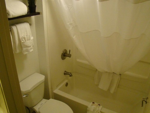 Ramada by Wyndham Tempe/At Arizona Mills Mall - image 21