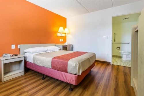 Motel 6-Tempe AZ - Phoenix - Priest Dr - image 30