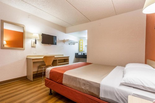 Motel 6-Tempe AZ - Phoenix - Priest Dr - image 34