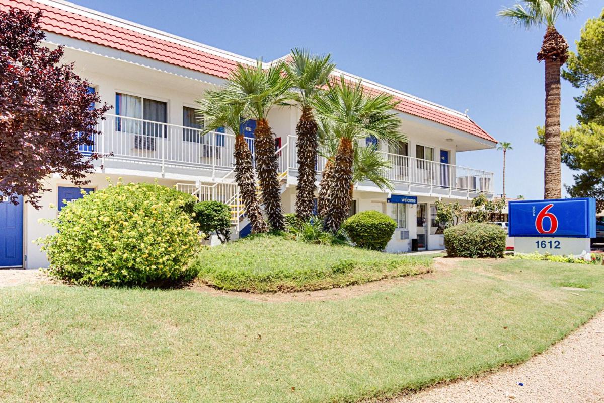 Motel 6-Tempe AZ - Scottsdale South - image 3