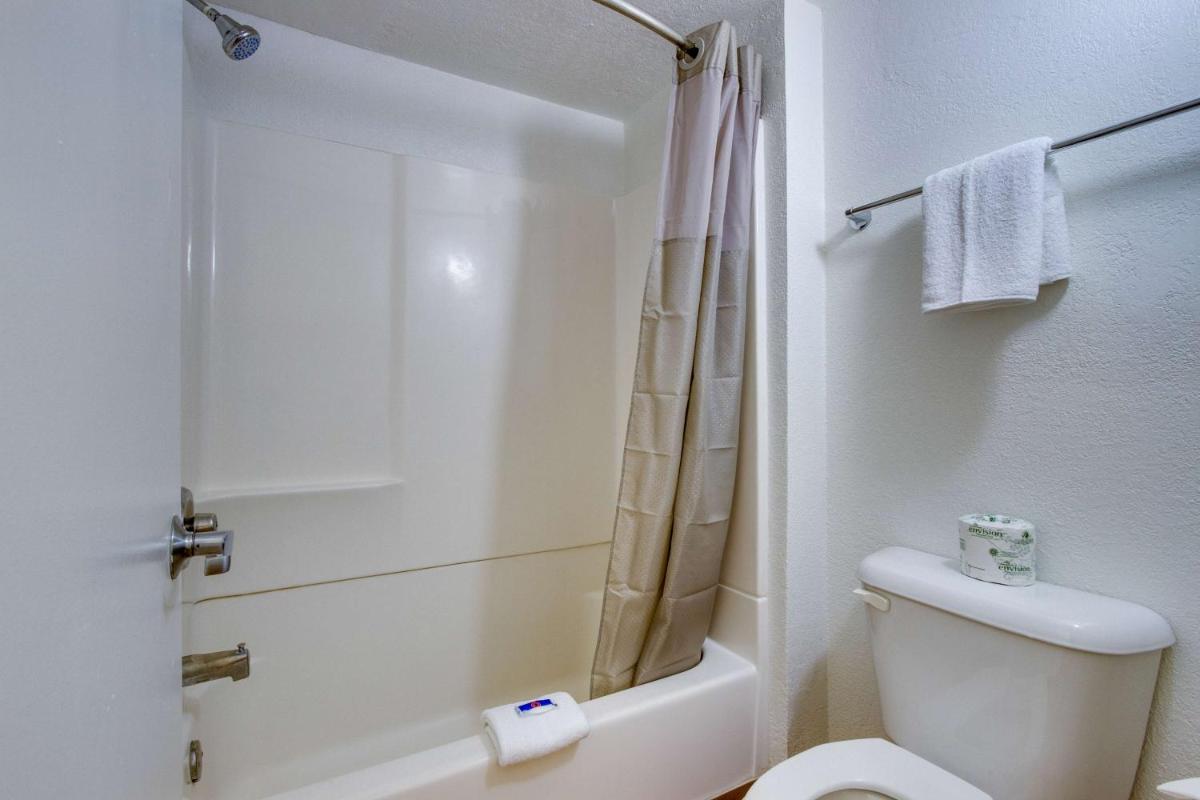 Motel 6-Tempe AZ - Scottsdale South - image 6