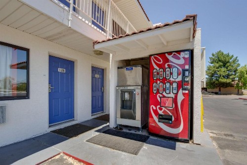 Motel 6-Tempe AZ - Broadway - ASU - image 21