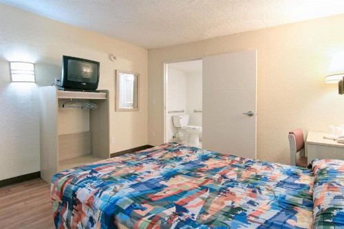 Motel 6-Tempe AZ - Broadway - ASU - image 42