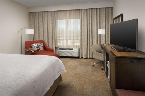 Hampton Inn & Suites Phoenix/Tempe - image 13