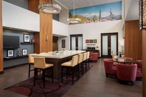 Hampton Inn & Suites Phoenix/Tempe - image 14