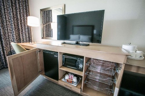 Hampton Inn & Suites Tempe/Phoenix Airport Az - image 25