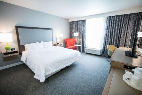 Hampton Inn & Suites Tempe/Phoenix Airport Az - image 36