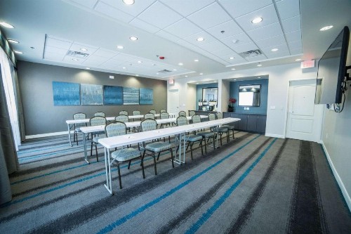 Hampton Inn & Suites Tempe/Phoenix Airport Az - image 4