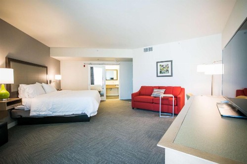 Hampton Inn & Suites Tempe/Phoenix Airport Az - image 50