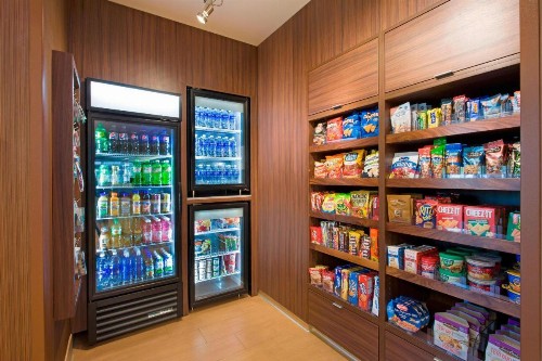 Fairfield Inn & Suites by Marriott Phoenix Tempe/Airport - image 14
